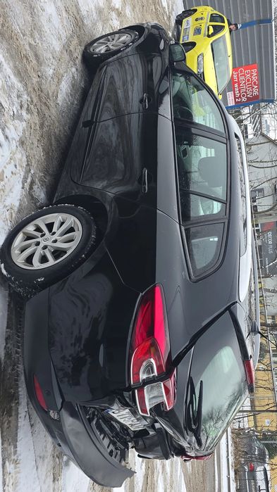 Renault Megane 3 facelift automat, 1.5 diesel, navigație, avariat