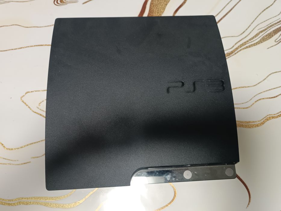 Продаю Playstation 3 Slim