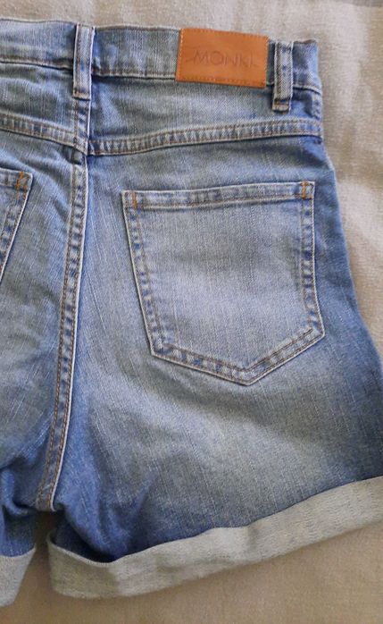 Monki къси дънкови панталони