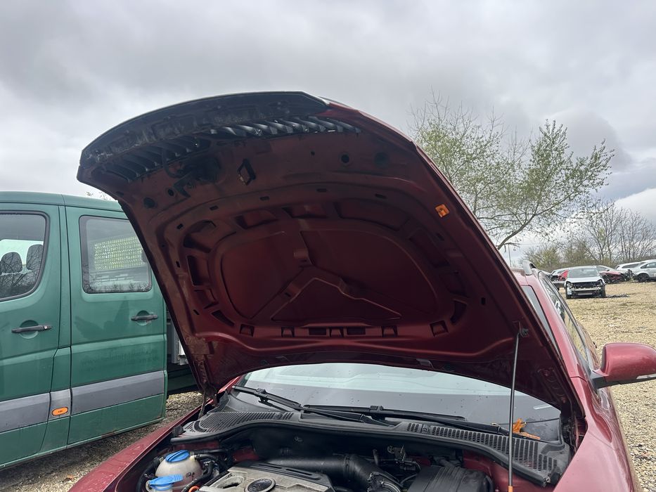 Преден капак за Шкода Октавия 2008-2013г