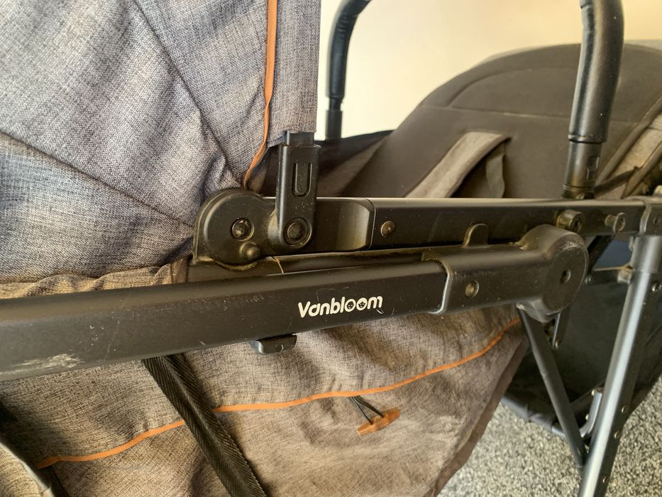 Продаётся коляска Vanbloom