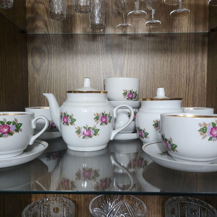 Продам чайный, столовый сервизы