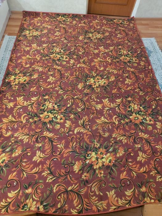 Палас советский в идеальном состоянии