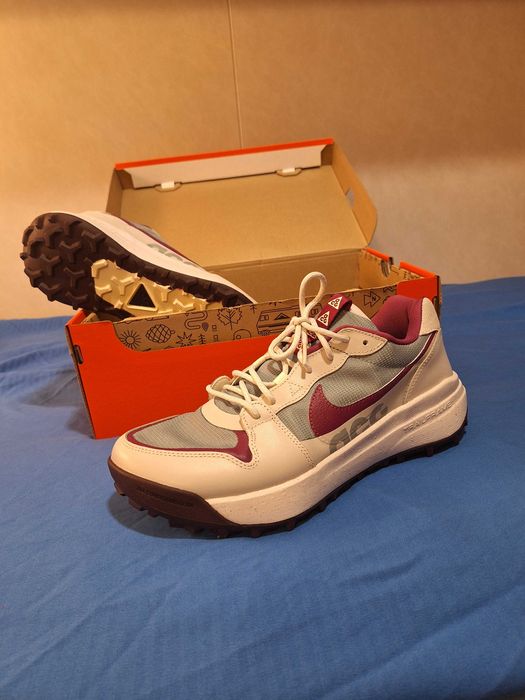 Чисто нови мъжки маратонки  NIKE ACG Lowcate