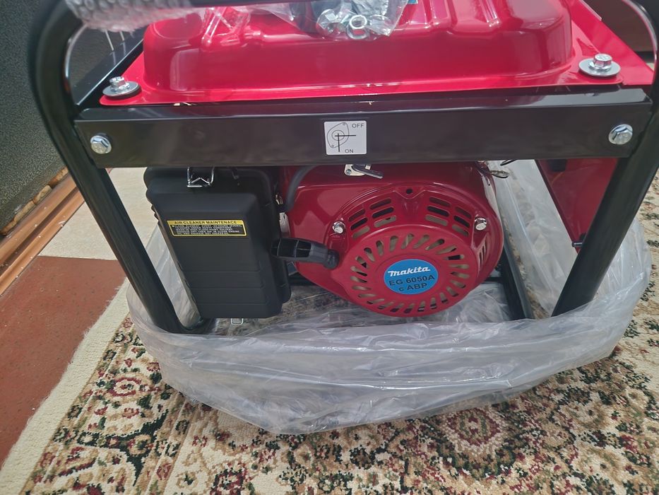 Бензиновый Генератор