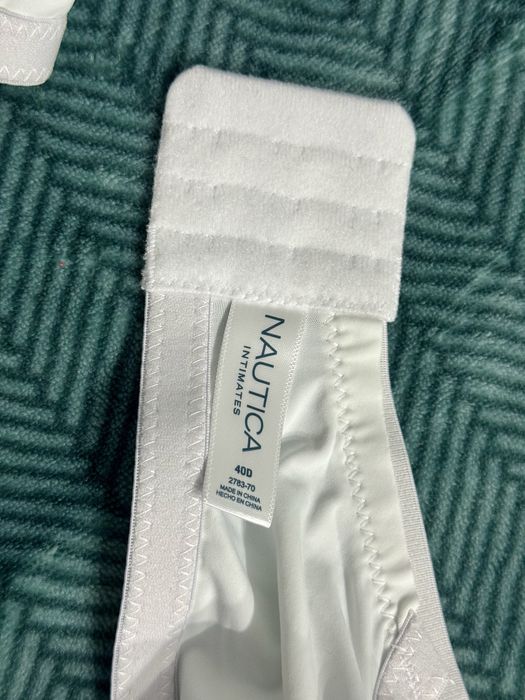 Sutien NAUTICA nou