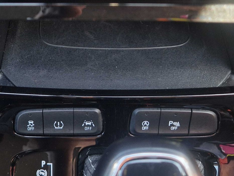 Opel Grandland X 2.0 Turbo D 177 CP 2018 Automat/Ultimate/Ventilatie/Led/Piele/Navigatie/Touch/Carplay/Camera/Carlig remorcare/Jante 19/Inmatriculat/