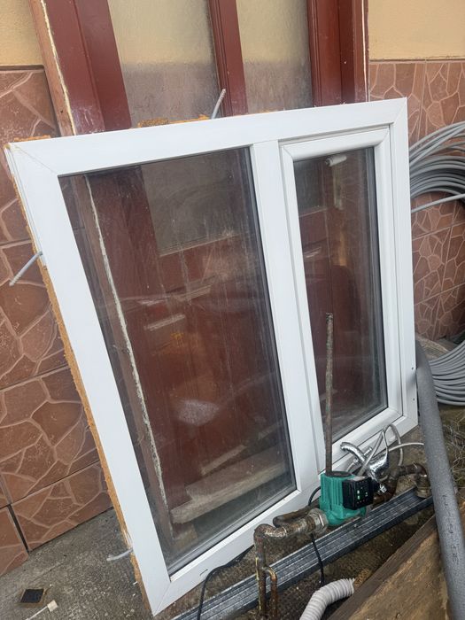 Geamuri termopan + ușă PVC alb – set 3 ferestre + 1 ușă, stare bună