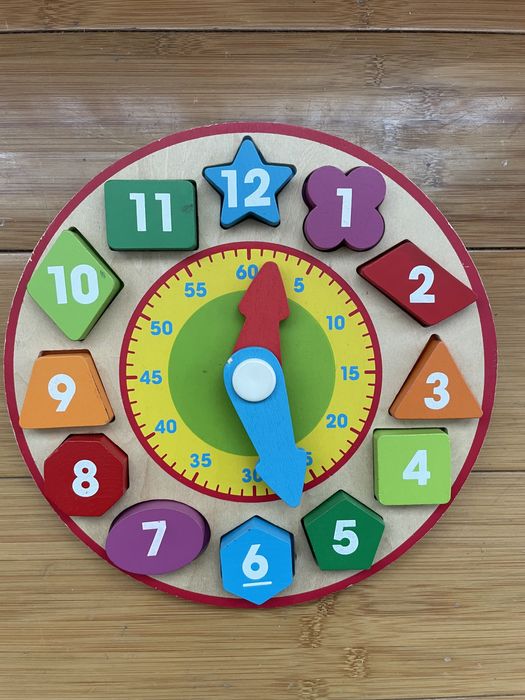 Ceasuri educative, table de scris, masa activitati copii