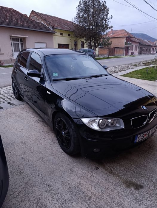 BMW seria 1, 118D