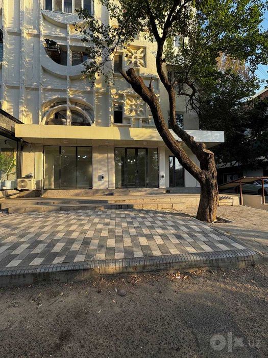 Аренда коммерческого помещения 100 м² 1-я линия свой паркинг Юнусабад