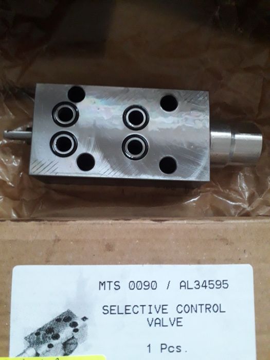 Distribuitor hidraulic John Deere AL34595