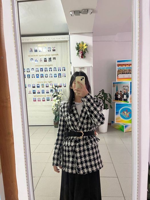 Продаётся костюм