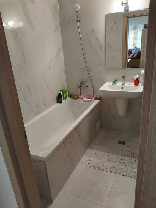 Vand ap. cu 2 camere, Top City