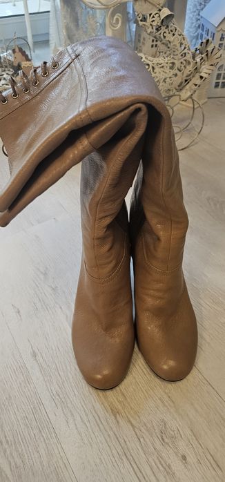 Ботуши Guess в отлично състояние