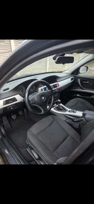 BMW 3 Series 2010 — imagine 4