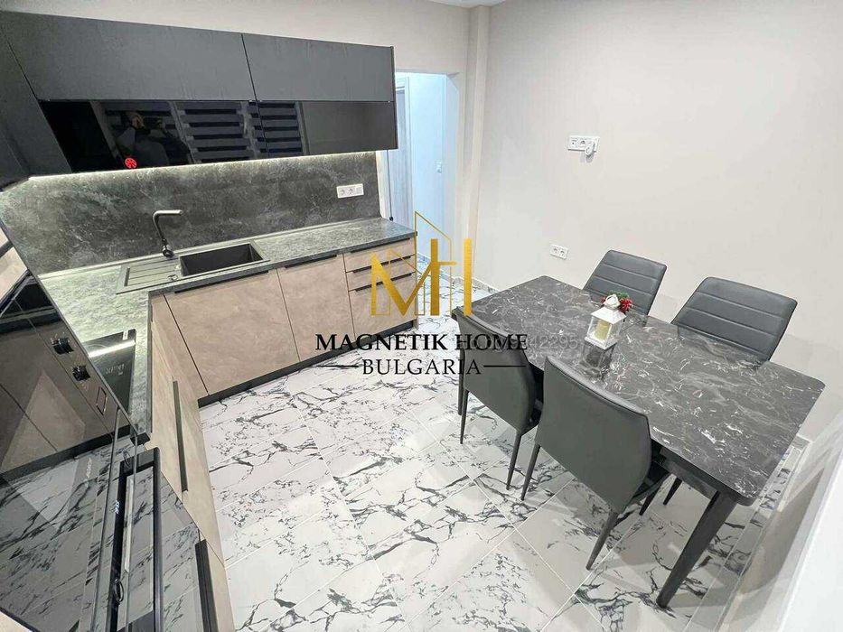 Дава се под наем Тристаен апартамент в Бургас, Лазур - 75 кв.м за 612 € - Снимка #13