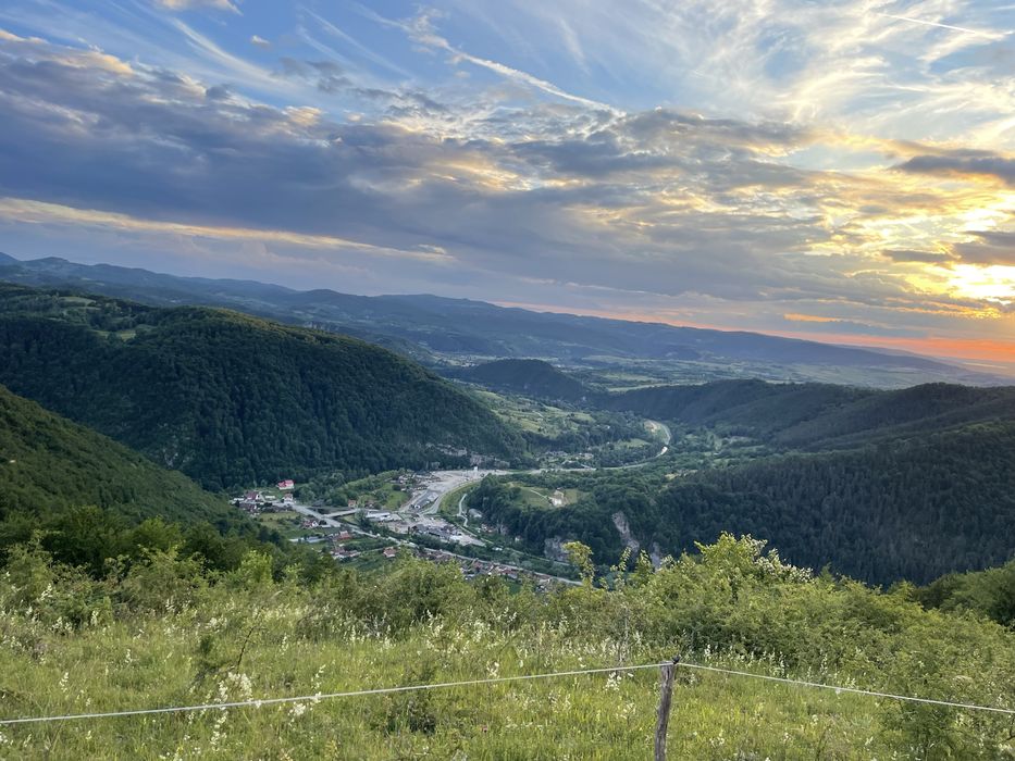 Teren de închiriat pentru camping