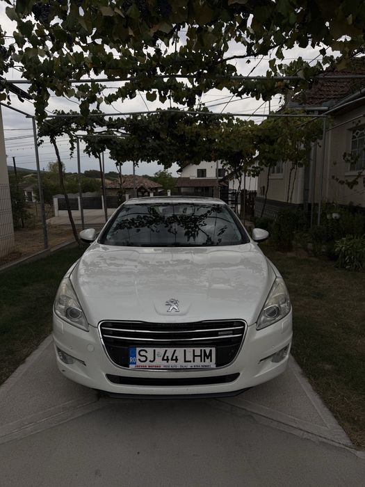 Peugeot 508 Hybrid 2012 Feline