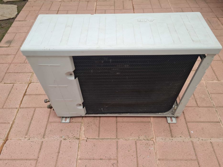 Климатик  сплит система  CROWN DZ 09 HRN