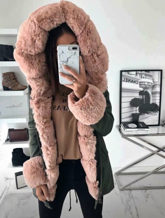 Дамска парка с пух