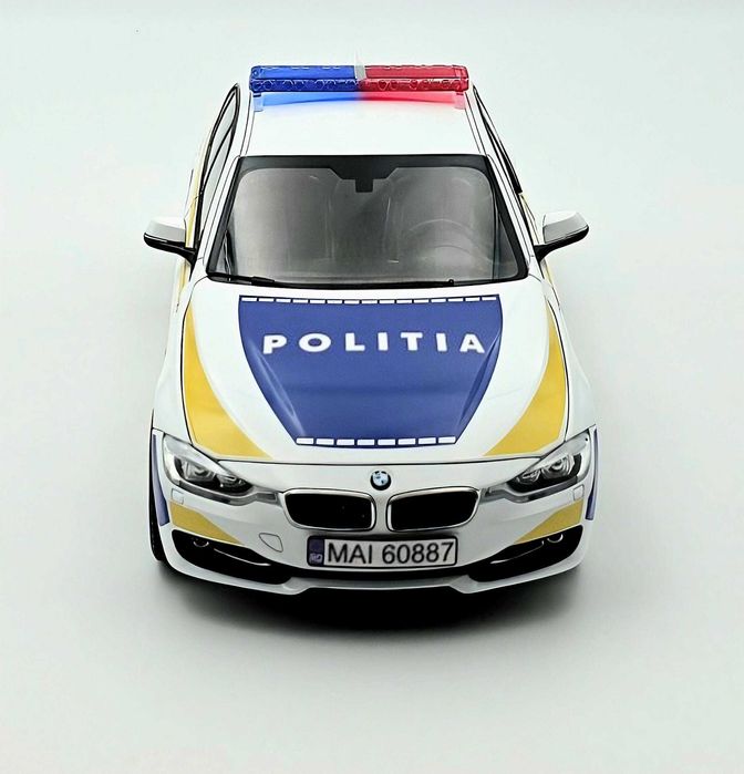 Macheta BMW 3 Series Poliția Română 1:18 Welly