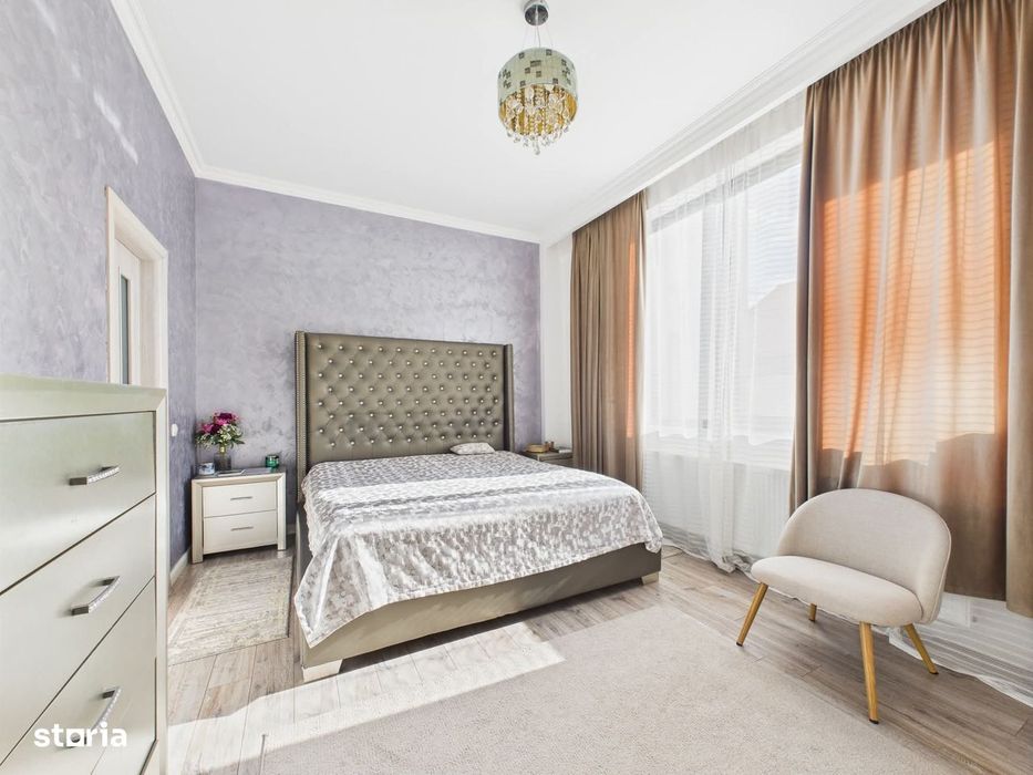 Ap de lux 3 camere, Pajura-Damaroaia,bloc boutique,cu terasa generoasa