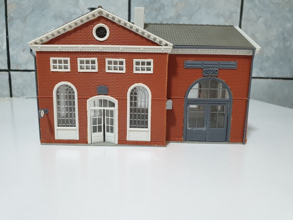 Cladire scara H0-1:87 modelism