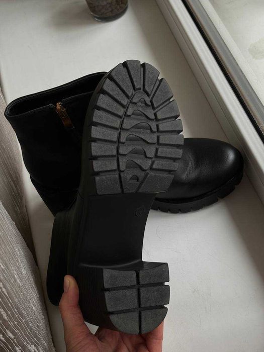 Полусапожки демисезонные 39 размер