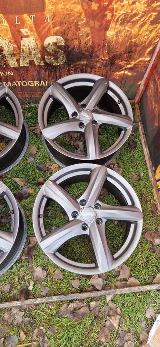 Jante Audi .Volkswagen. Mercedes. Skoda 5 x 112 R17