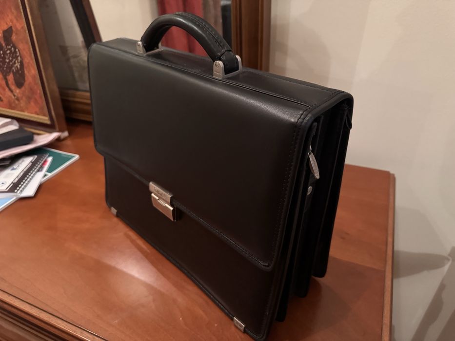 Портфель Rockfeld