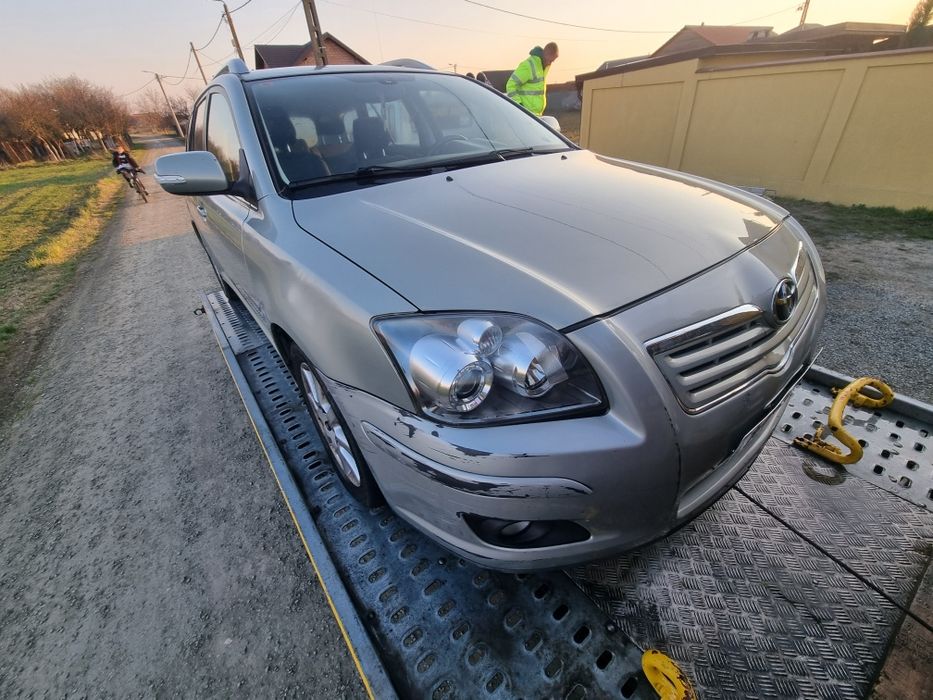 Dezmembrez Toyota Avensis T25 2003-2009 2.2 150/136 cp