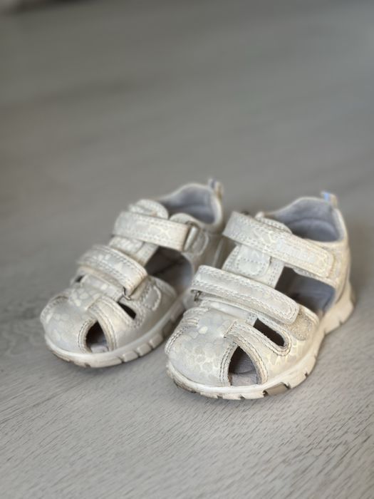 Сандали для девочки 21р