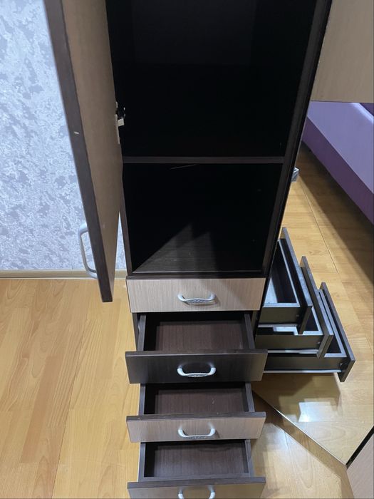 ПРЯМ СРОЧНО продается спальный гарнитур