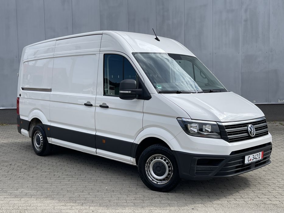Volkswagen Crfater 2.0TDI-140CP/ Model Mediu / Navi/Clima/ Camera/Distronic/Full Option