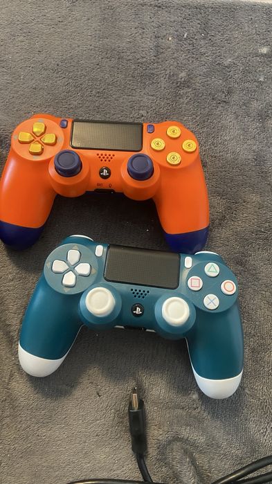 PS4 slim 500G (stare foarte buna)
