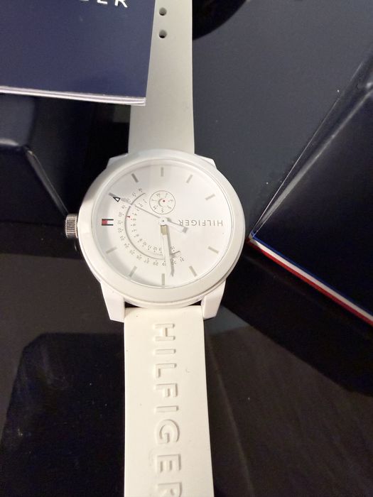 Vand ceas Tommy Hilfiger