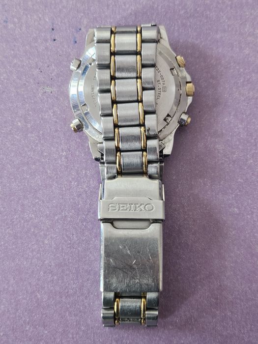 Seiko sports 150m cronograph alarm