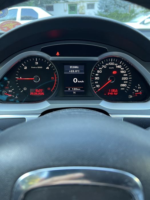 AUDI A6 2010 — imagine 5