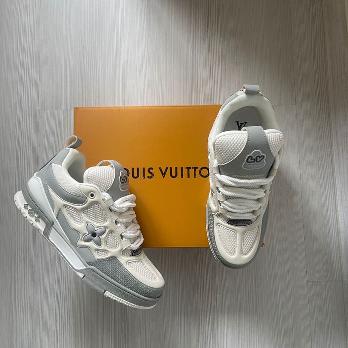 Louis Vuitton Skates Gri Mărimea 43
