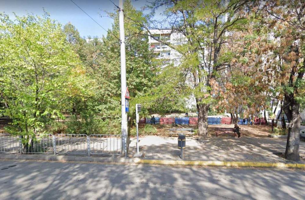 Продава се Тристаен апартамент в София, Център - 99 кв.м за 1381 €/кв.м - Снимка #12