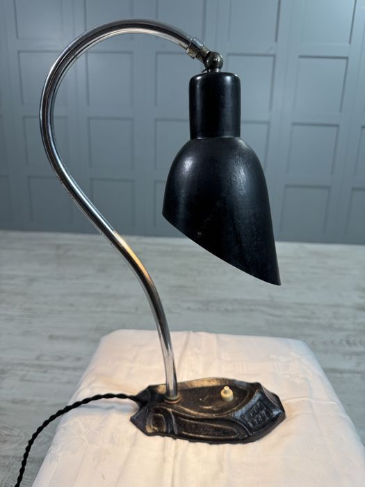 Винтидж настолна лампа Art Deco Р391