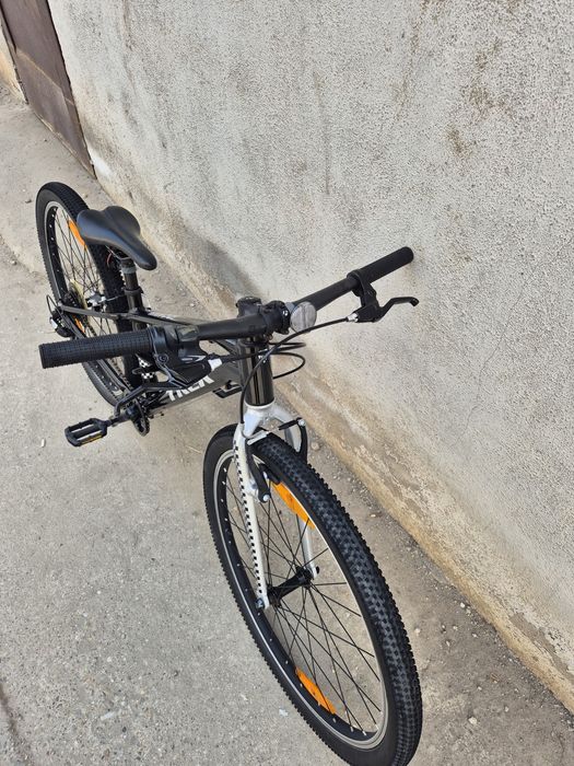 Bicicleta copii trek stil dirt roti 26