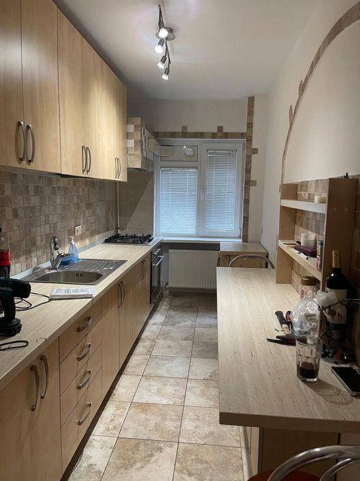 Inchiriez aprtament 2 camere