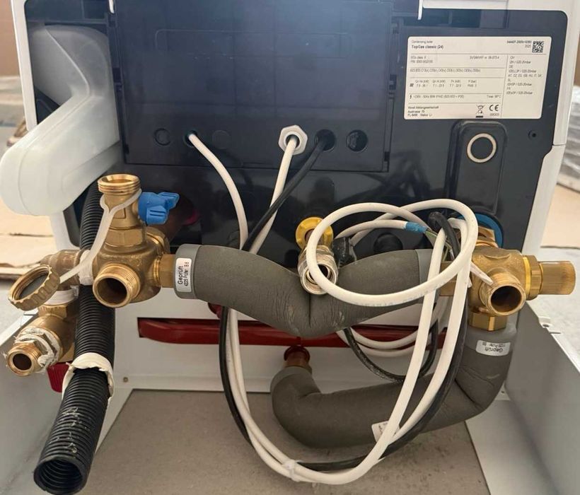 Нов газов котел Hoval TopGas classic 24 (алтернатива на Viessmann, Vaillant, Bosch)