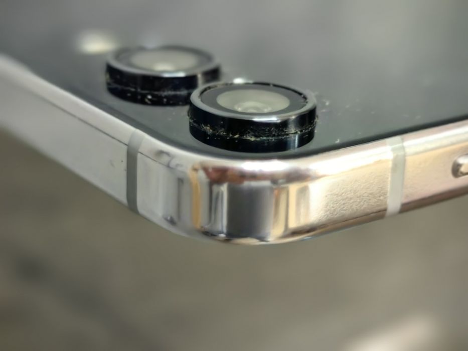 Л! Samsung Z Flip 5 8/256 Перфектен