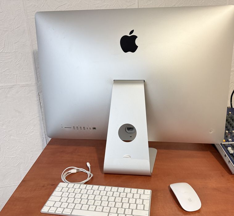 Apple iMac Retina 5K, 27-inch, 2019