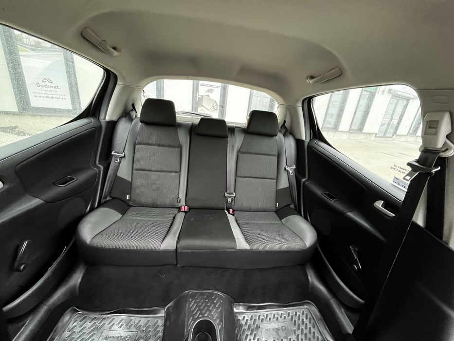 Peugeot 207 Hatchback