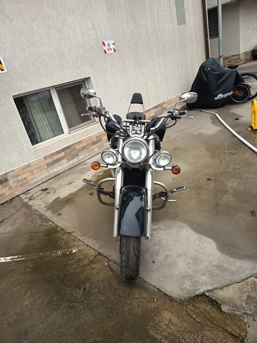 Suzuki VL 800 Intruder Volusia (Boulevard)