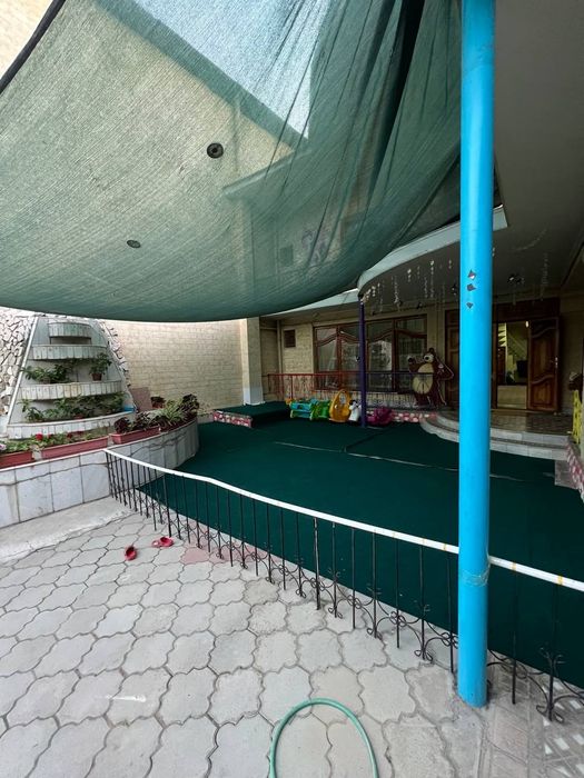 Uy Sotiladi 8-sotix, Eski shahar